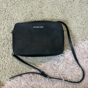 Michael Kors Elegant Black Crossbody Bag